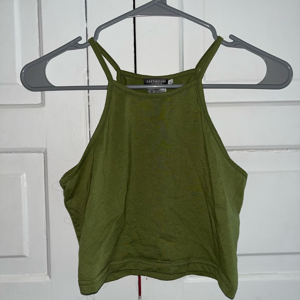Crop top